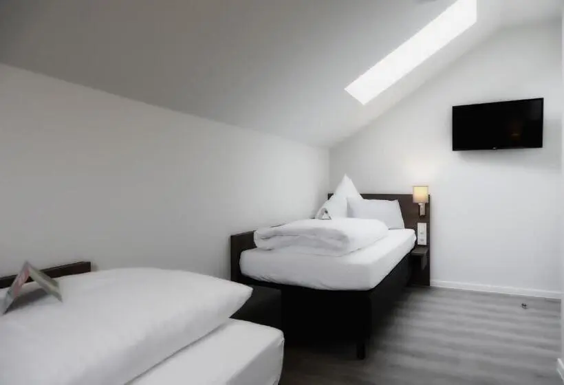 Huoneisto 2 Makuuhuonetta, Konsumhotel Am Park Nebenhaus Vom Konsum Berghotel Oberhof