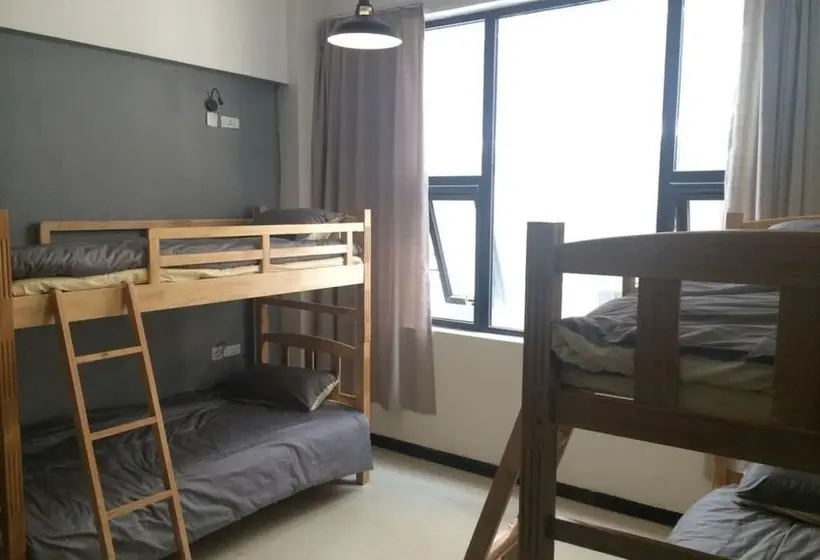 Vuode Makuusalissa, Lohas Dream Of Youth Hostel