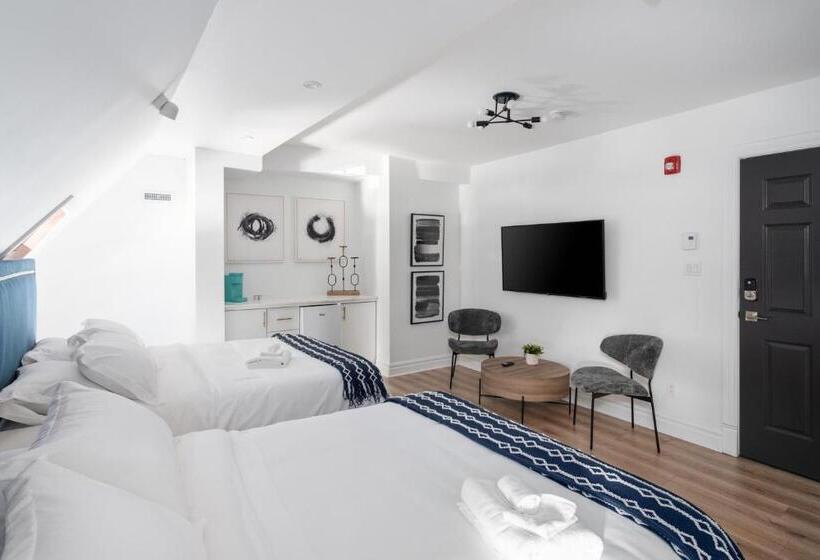 패밀리 스튜디오, Penfield Suites