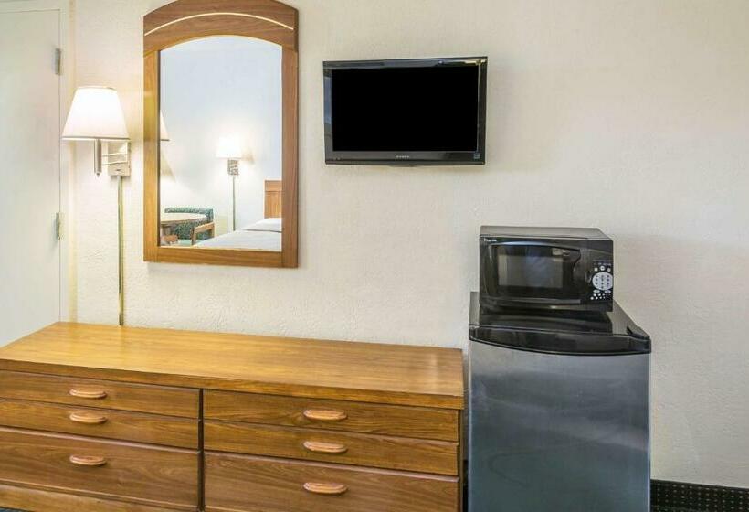 غرفة قياسية سرير كينج, Days Inn By Wyndham Lake Park/valdosta