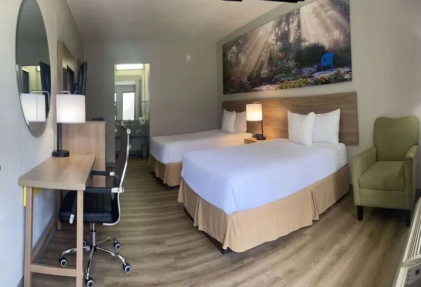 ２ダブルベッドのスタンダードルーム, Days Inn By Wyndham Lake Park/valdosta