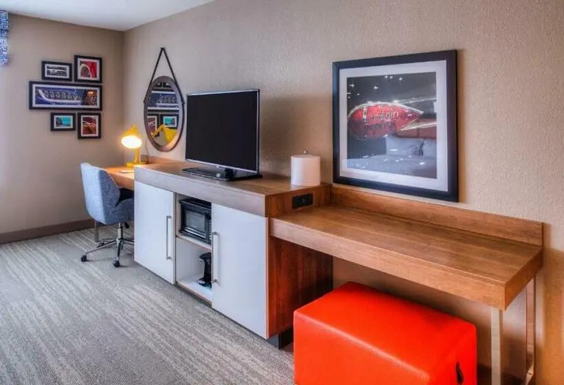 身障者適用スイートルーム, Hampton Inn & Suites Wixom