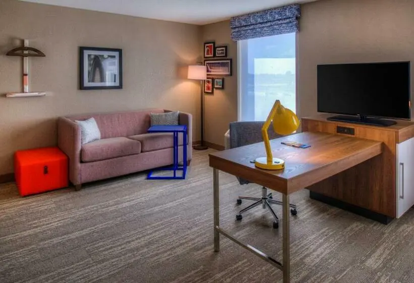 キングサイズベッドのエクゼクティブ, Hampton Inn & Suites Wixom