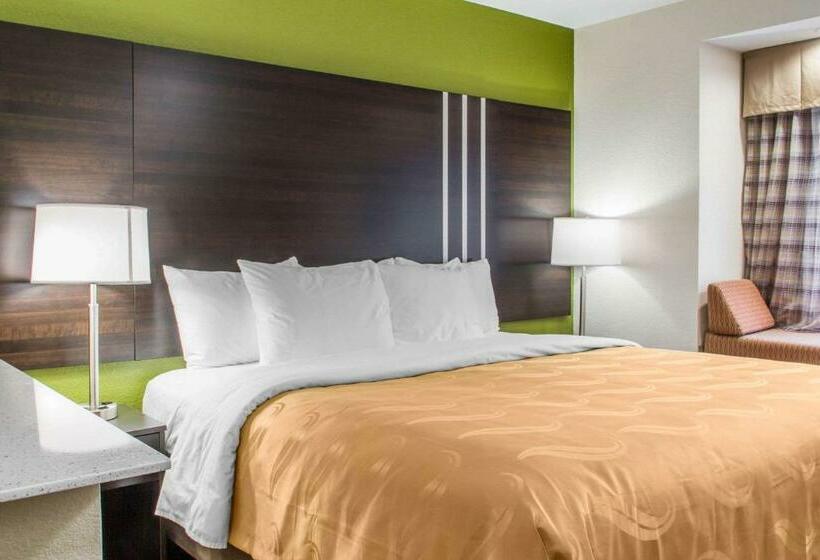 Люкс Кровать Кинг, Quality Inn & Suites Maggie Valley   Cherokee Area