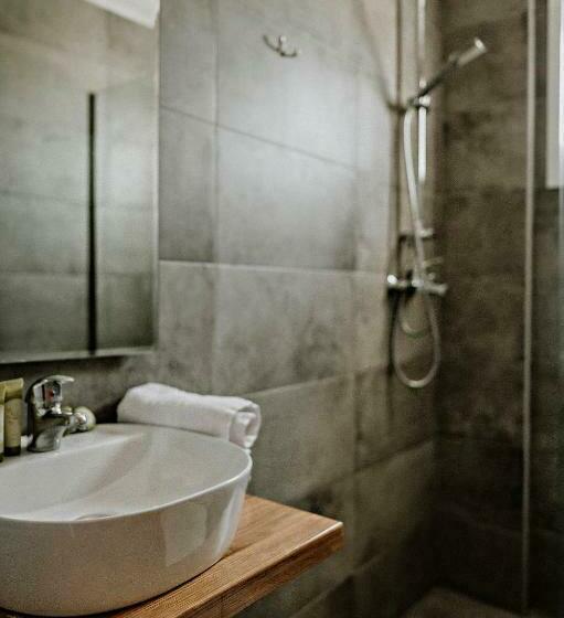 חדר אקונומי, Trabukos Beach Complex