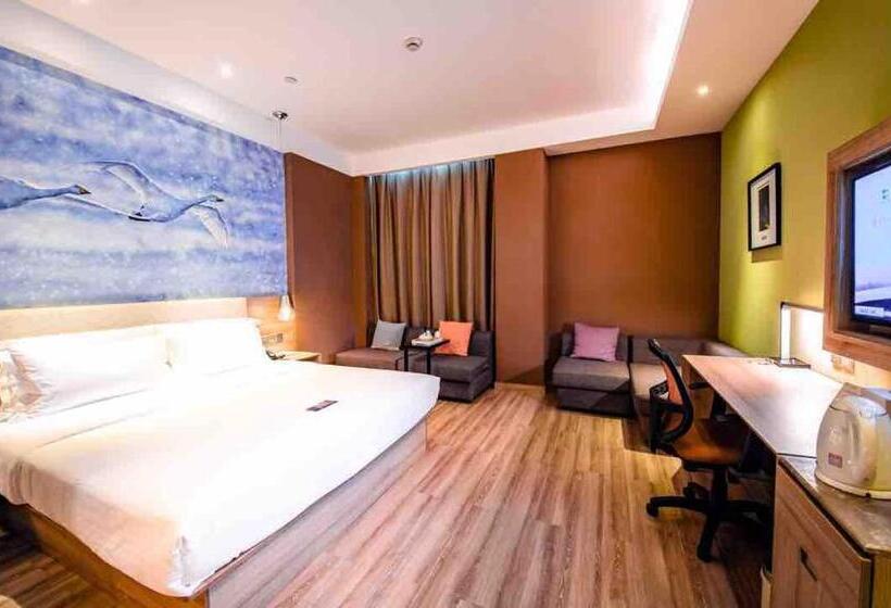 Номер Superior, Atour Hotel Jinan High Tech Wanda Plaza Tiancheng Road