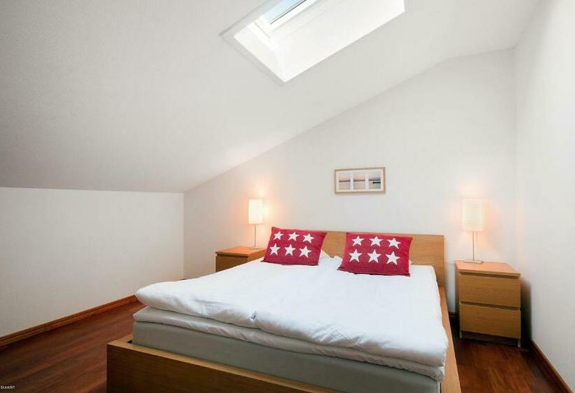 דירת חדר, Byxelkroks Marina Sea Resort