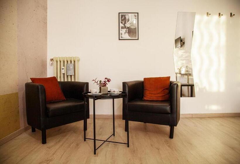 اتاق سوپریور سه تخته, City Lights Rome