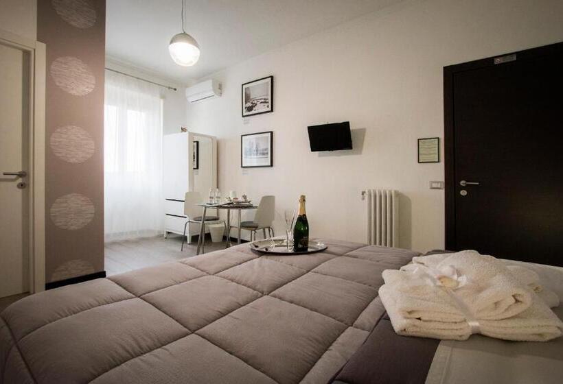 اتاق لوکس, City Lights Rome