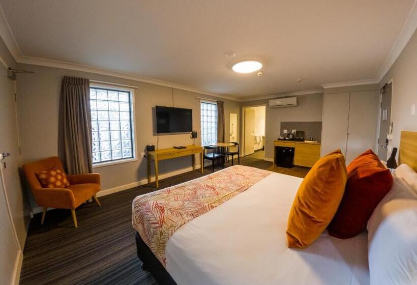 Номер Стандарт Кровать Кинг Адаптированный для Инвалидов, Potters Toowoomba