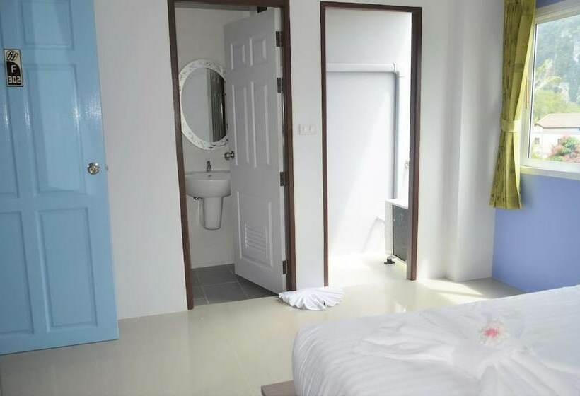 발코니 수피리어 룸, The Ri