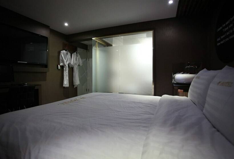 חדר סטנדרט, Jjak Motel Daejeon