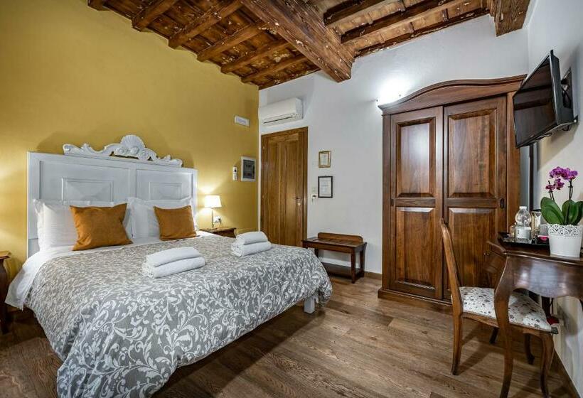 اتاق استاندارد, La Stella D'oro B&b
