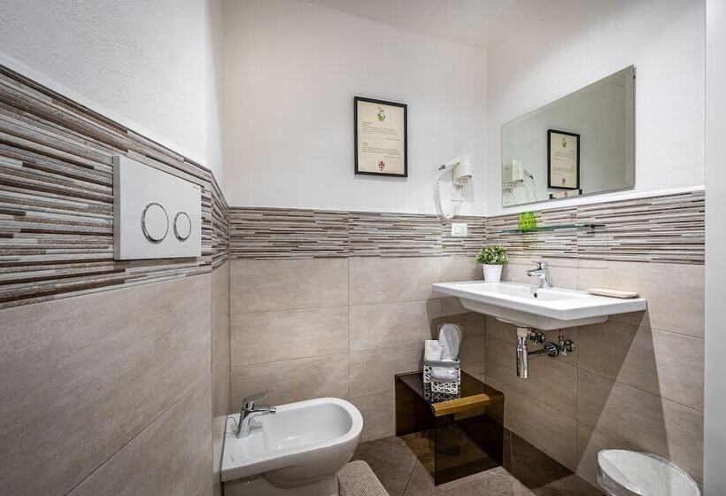 سوییت جونیور, La Stella D'oro B&b