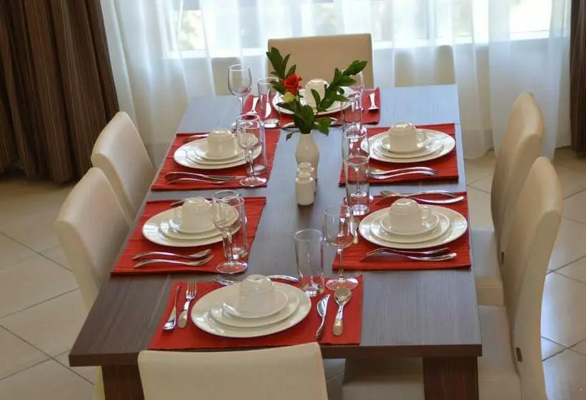 آپارتمان 3 خوابه, Norfolk Towers Serviced Apartment  Nairobi, City Centre Cbd