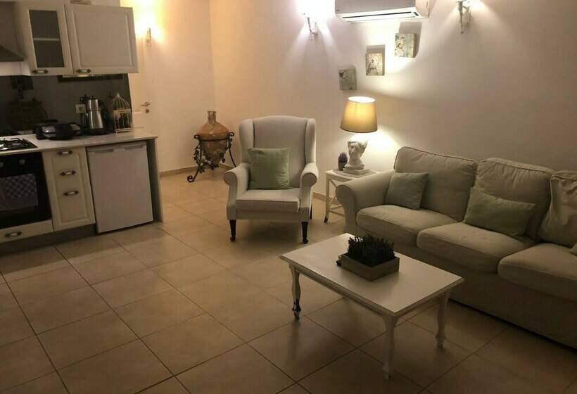 سوییت با چشم‌انداز دریا, 8 Oda Boutique Homes