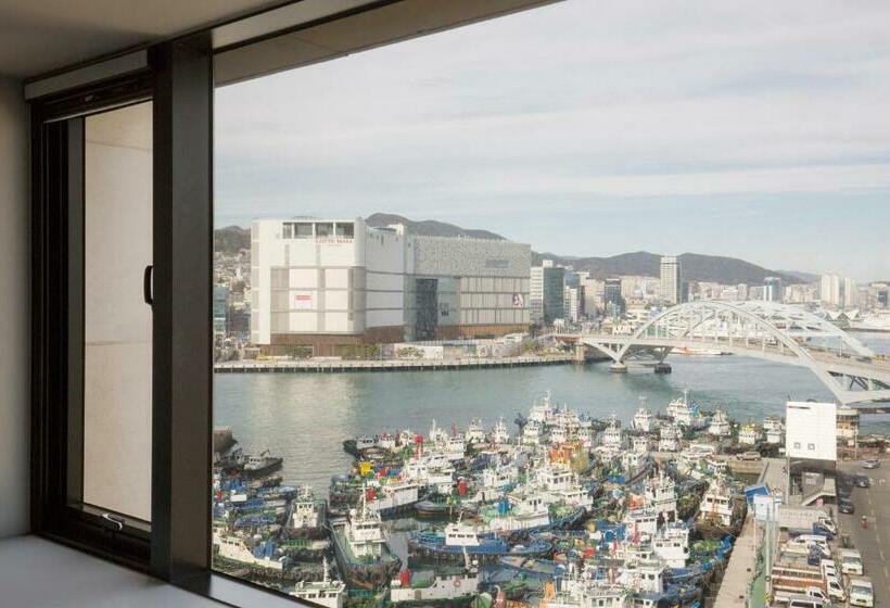 Номер Deluxe Вид на Море, Bayhound