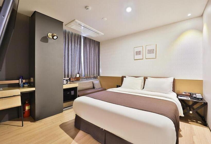 Номер Стандарт, Bayhound