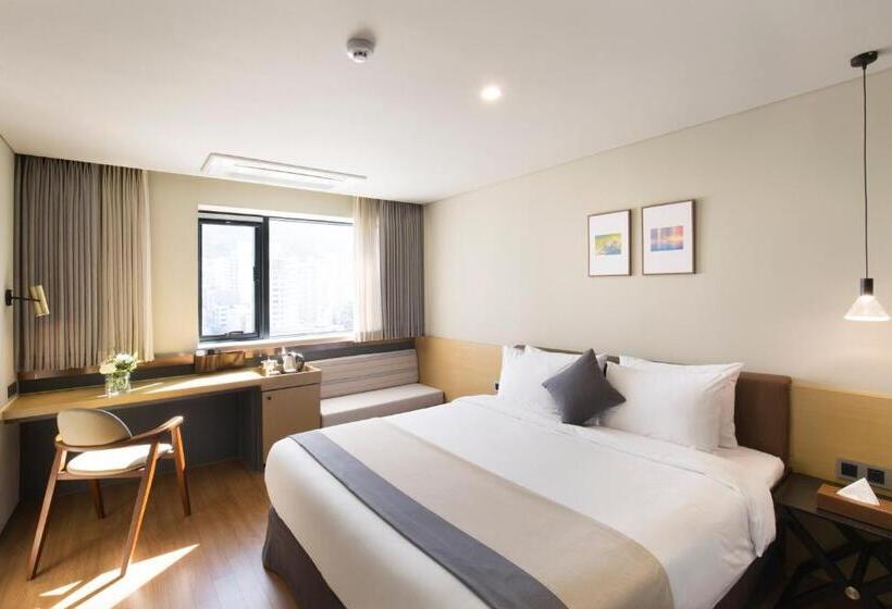 Номер Стандарт, Bayhound