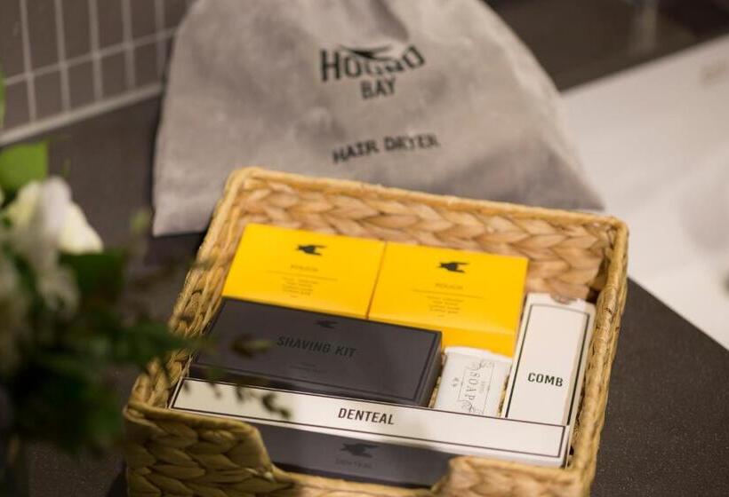 Трехместный Номер Deluxe, Bayhound