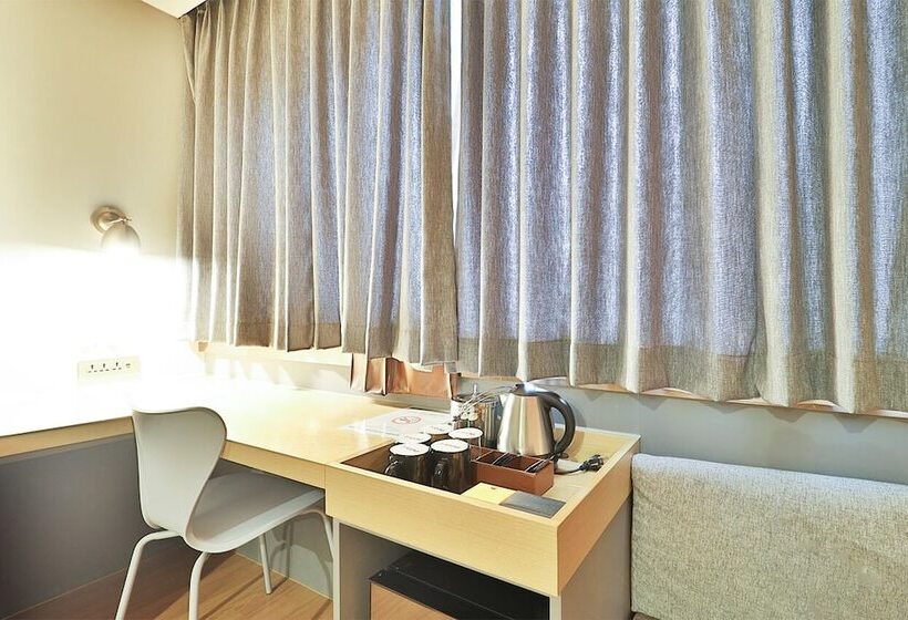 Семейный Номер Премиум, Bayhound