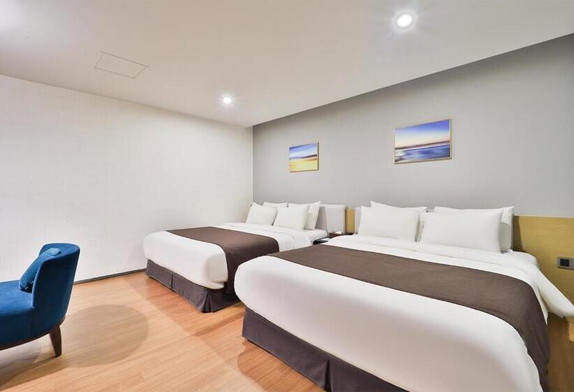 Family Suite, Bayhound