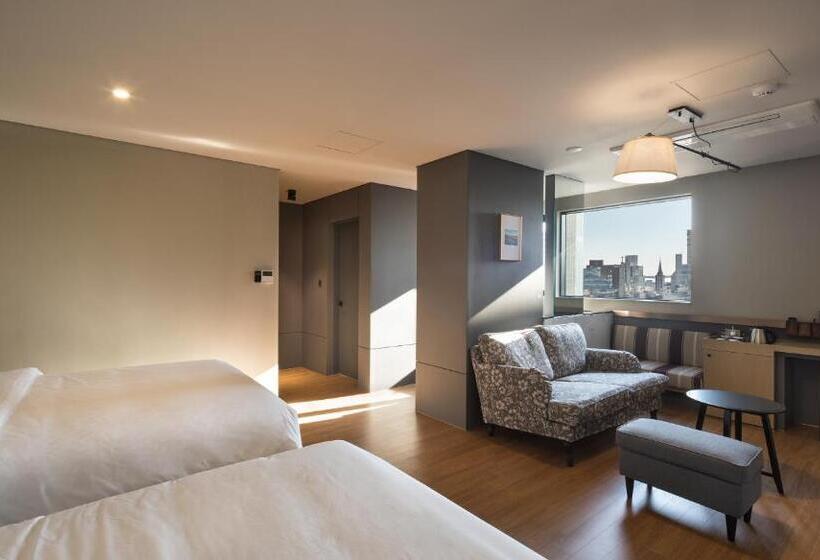 Family Suite, Bayhound