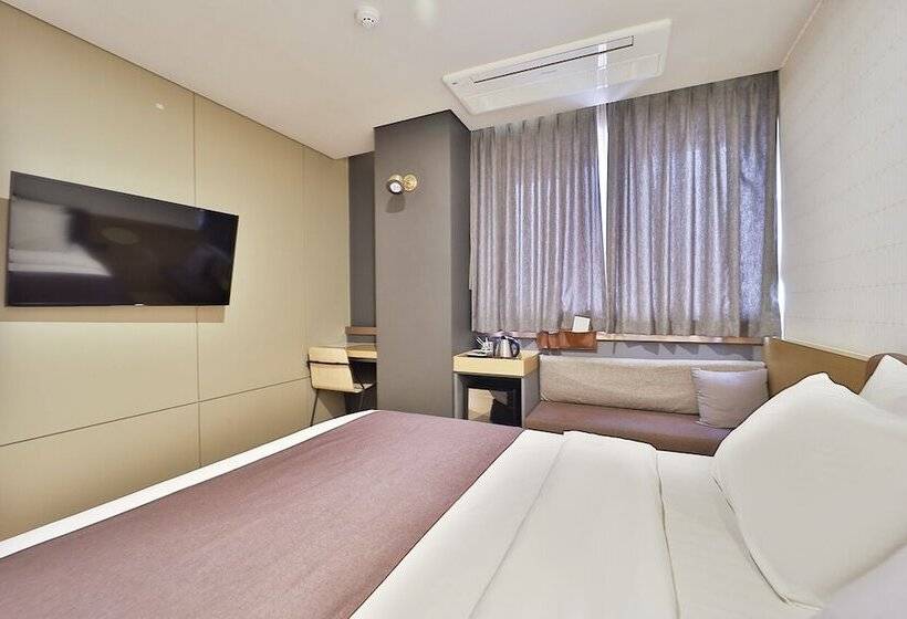 Номер Стандарт, Bayhound