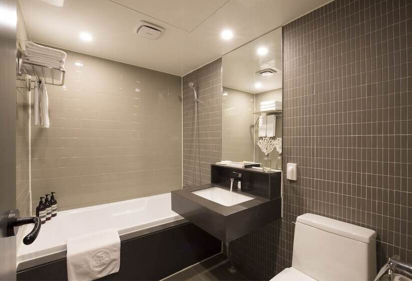 Family Suite, Bayhound