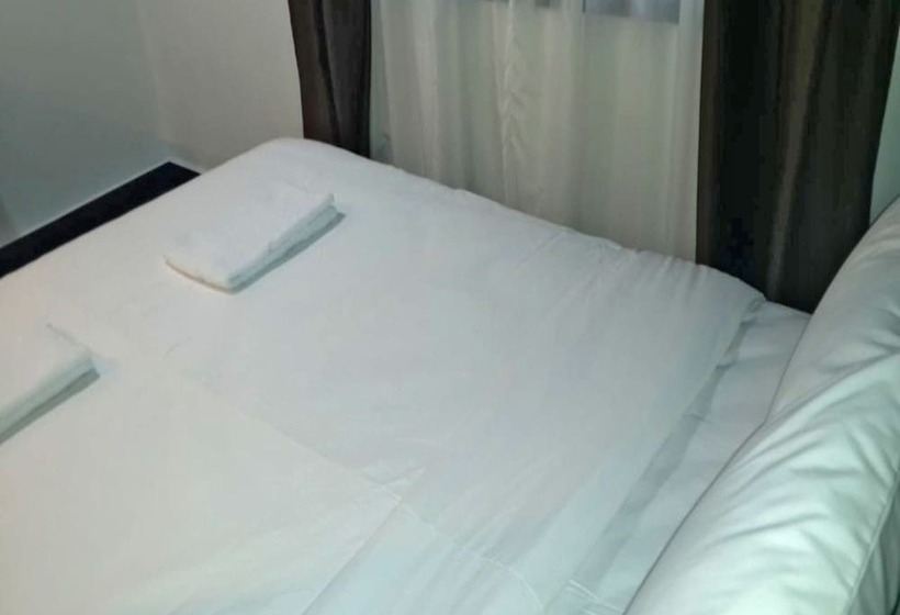 اتاق لوکس, Bintang