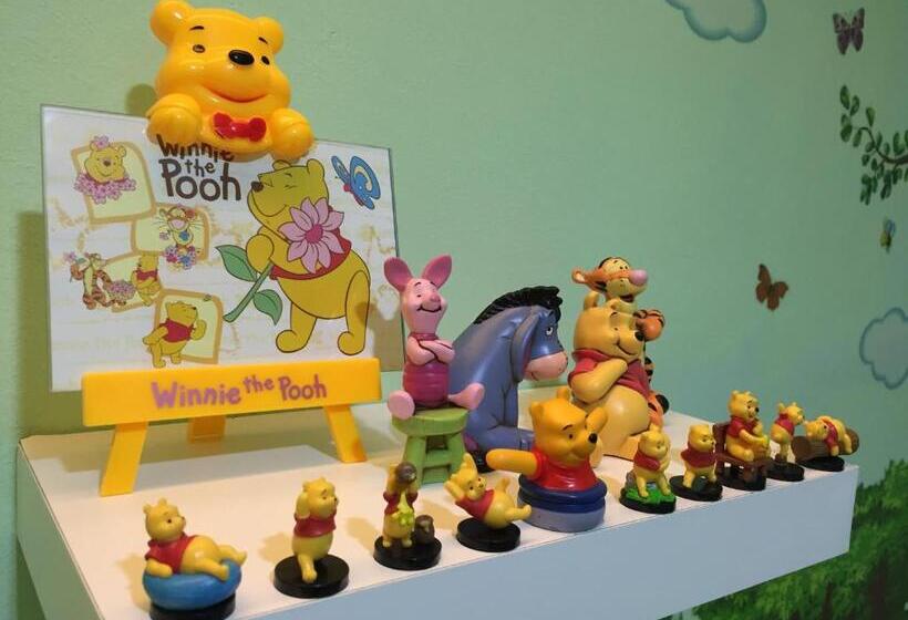 Quarto deluxe, Fantasy Boutique