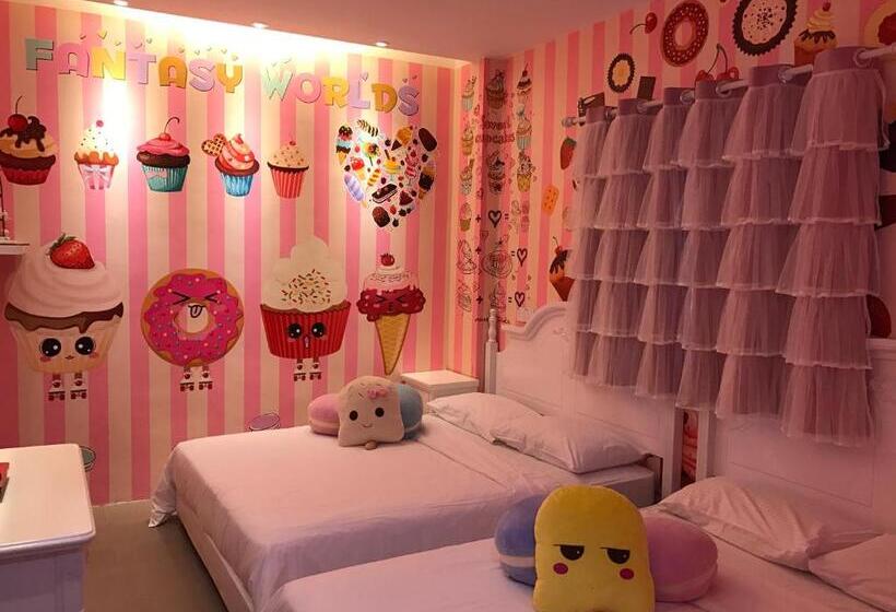 Quarto Quadruplo Premium, Fantasy Boutique