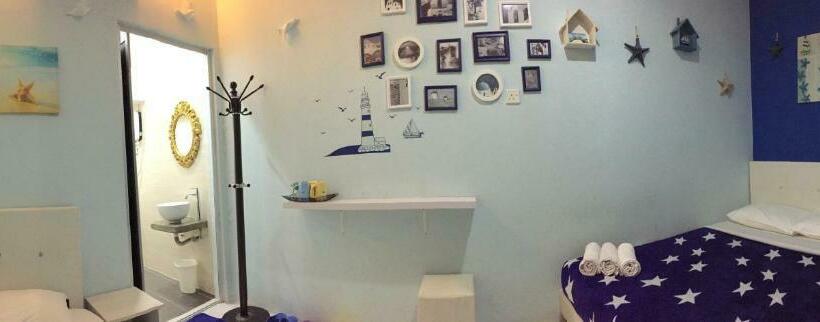 Quarto Triplo Superior, Fantasy Boutique