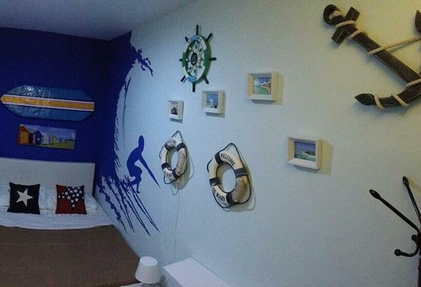 Quarto Triplo Superior, Fantasy Boutique