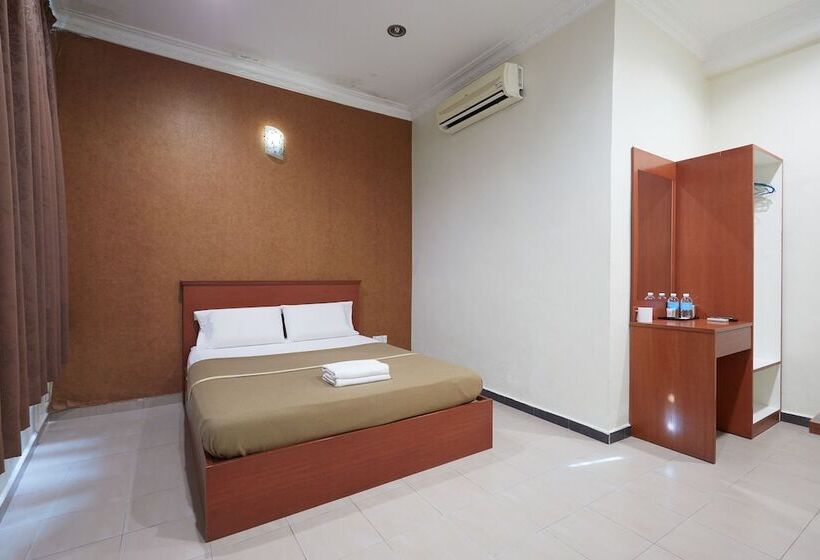 חדר דלוקס, Gurney Inn