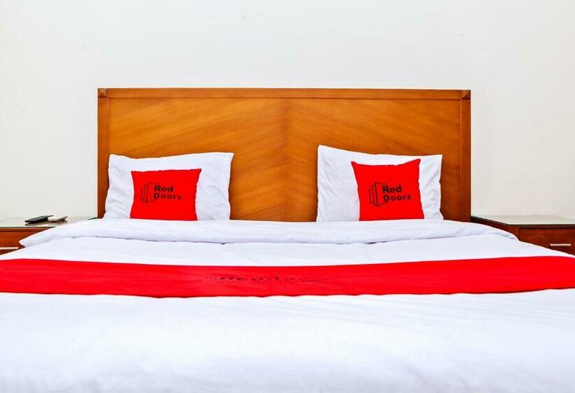 スタンダードルーム, Residences By Reddoorz Near Rumah Mode