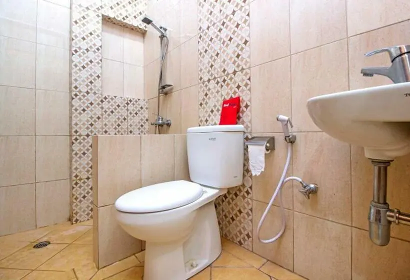 ファミリールーム, Residences By Reddoorz Near Rumah Mode