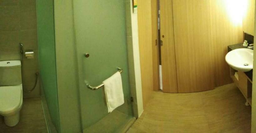 غرفة ديلوكس سرير كينج, The Inn