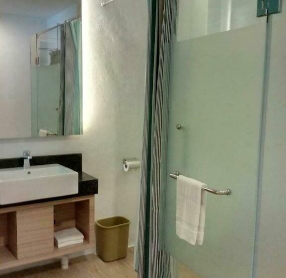 غرفة ديلوكس, The Inn