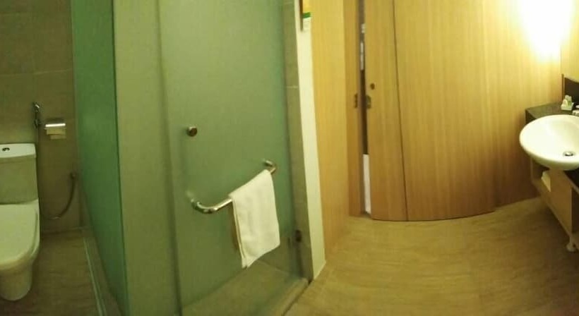 غرفة ديلوكس, The Inn