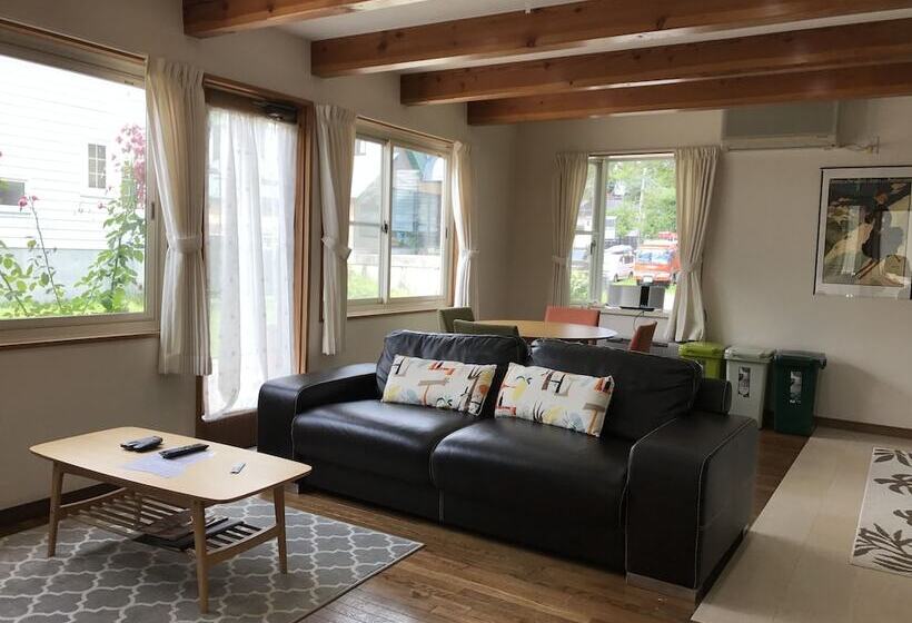 کلبه ییلاقی, Le Bocage Hakuba Echoland Chalets