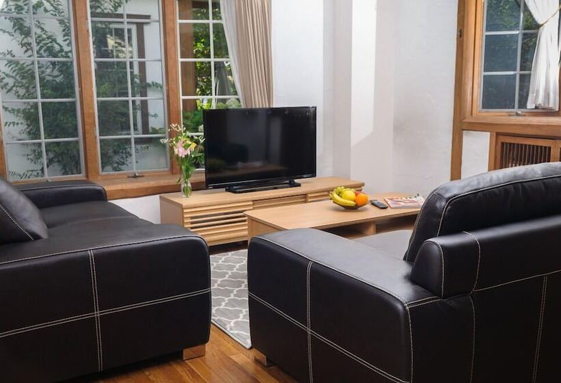 کلبه ییلاقی, Le Bocage Hakuba Echoland Chalets
