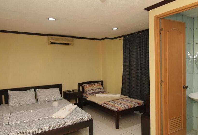 اتاق سوپریور سه تخته, Honey Hunt House