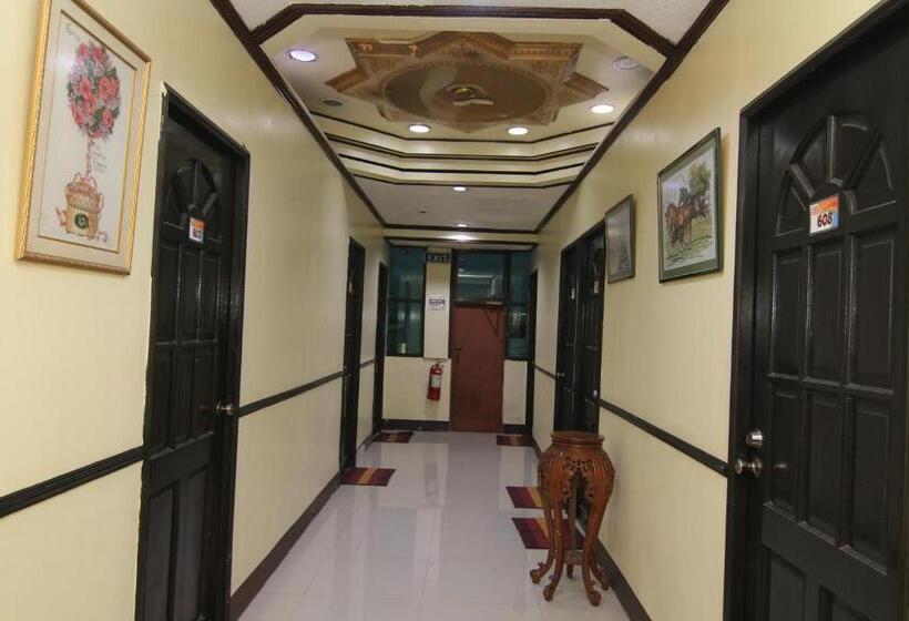 高级家庭房间, Honey Hunt House