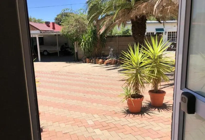Deluxe-huone, The Solomon Guest House