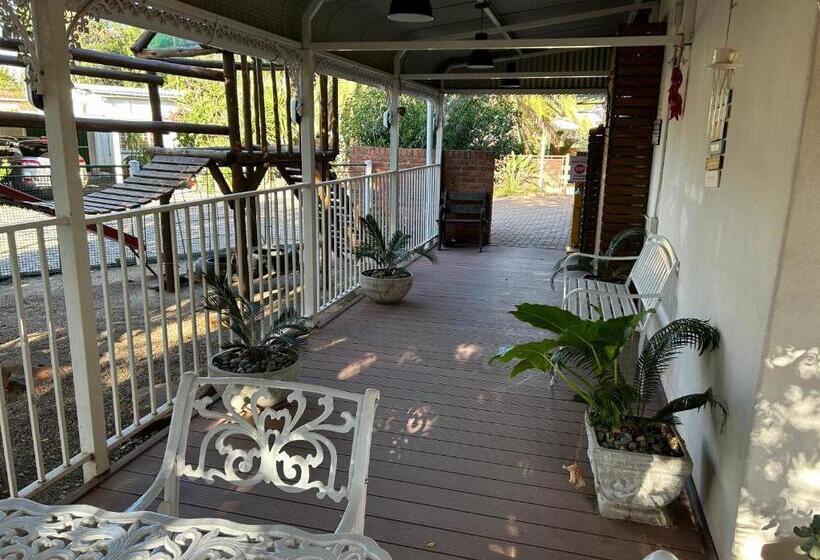 חדר סטודיו סטנדרד, The Solomon Guest House