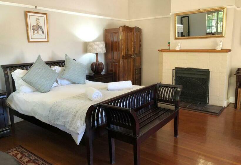 חדר סטנדרט, The Solomon Guest House