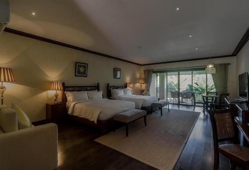 سوئیت با چشمانداز رودخانه, Espacio Verde Resort