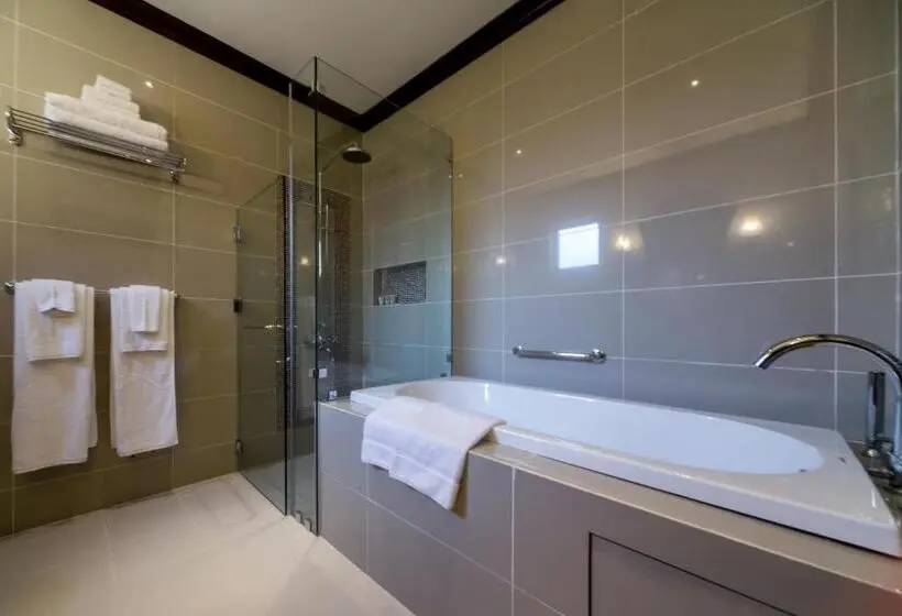 Sviitti Jokinäkymä, Espacio Verde Resort