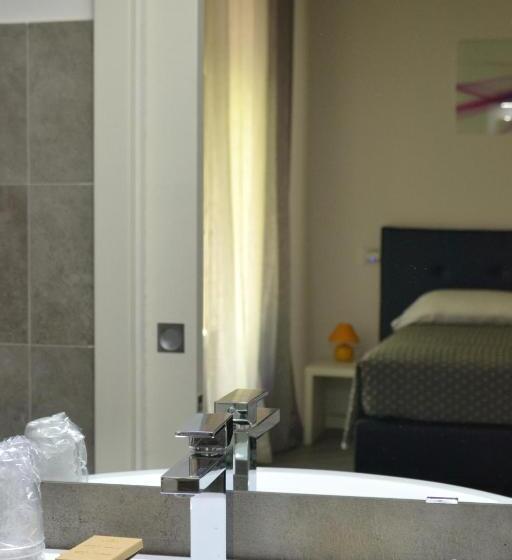 高级大房间, Panorama